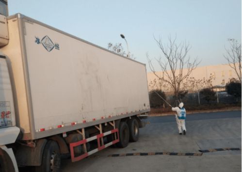 西班牙冷凍豬肉順利入倉(cāng)，鎮(zhèn)江新區(qū)進(jìn)口冷鏈監(jiān)管倉(cāng)高效運(yùn)轉(zhuǎn)保安全